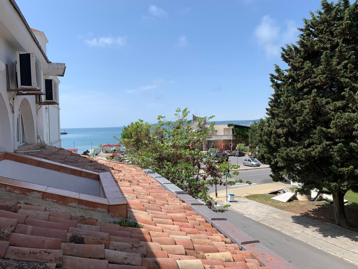 Sea Square Hotel Балчик Экстерьер фото